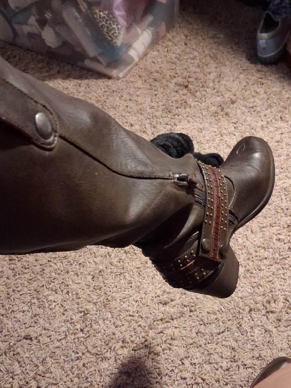 Brown Leather Western Boots with Decorative Buckle - Picture 2 of 2